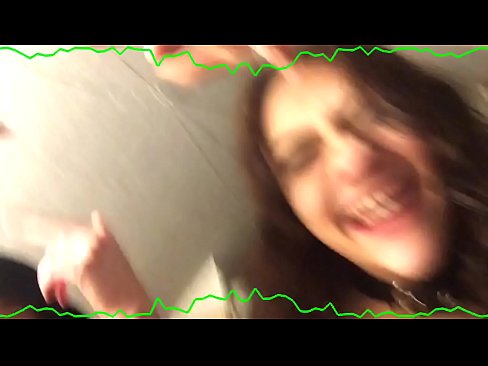 ❤️ Twa sexy brunette emosjonele slipjes bliuwe bastards eigensinnige teef Seks by wy ❌